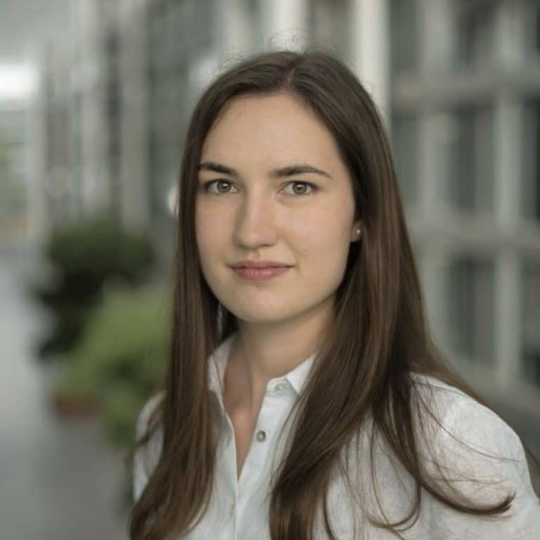 Karyna Neumann Karyna Neumann